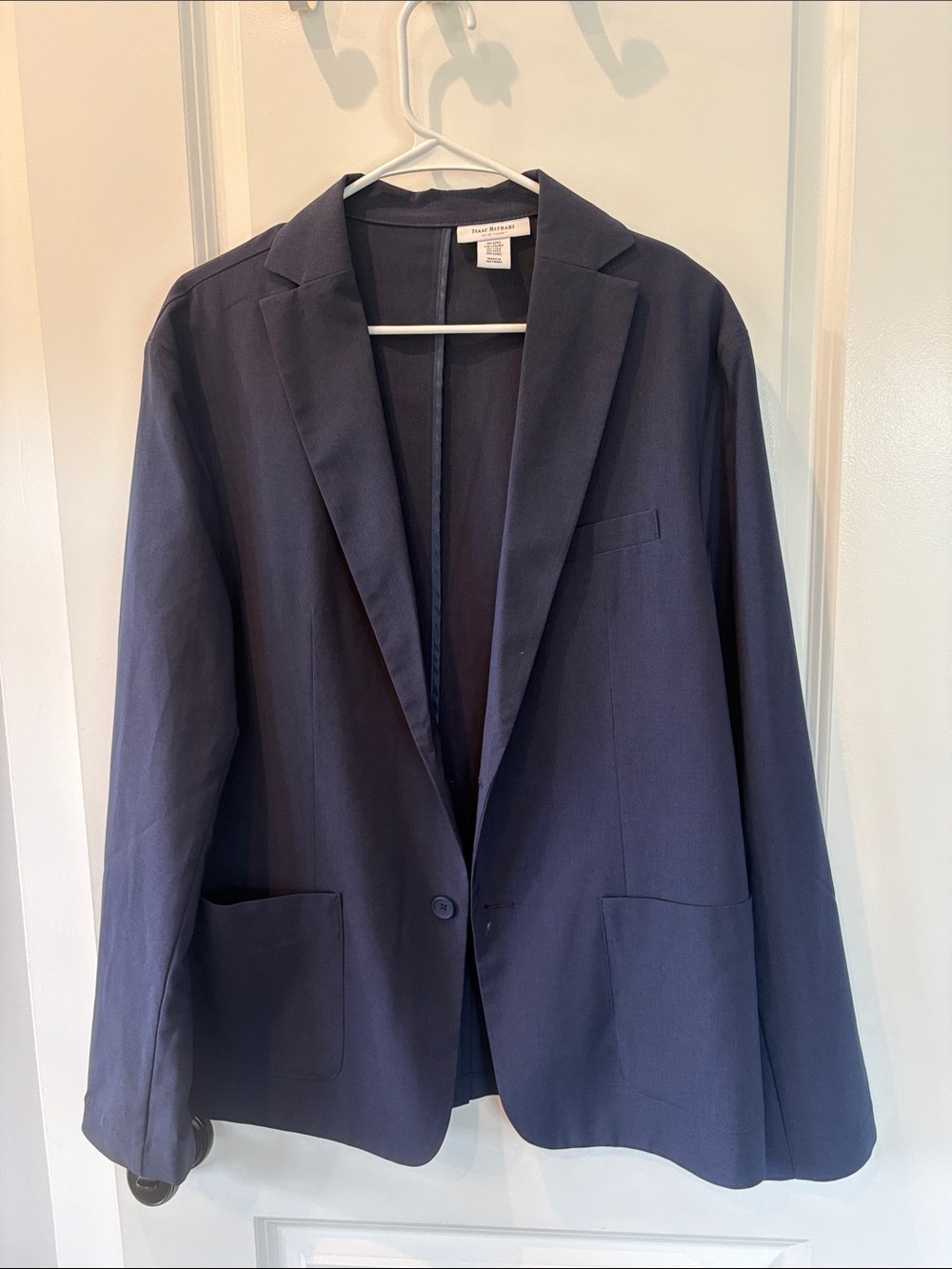 Isaac Mizrahi Navy Single-Button Blazer
